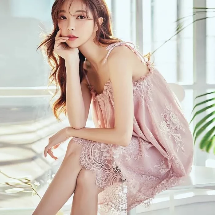 Đồ Ngủ Nữ Ren Quyến Rũ Và Thanh Lịch